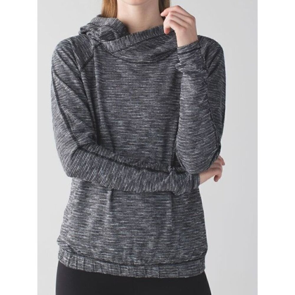 70- Lululemon Healthy Heart Gray Yoga High Neck Shrt Top Sweatshirt Sz M